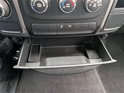 2017 RAM 1500 Tradesman   - Photo 13 - Knoxville, TN 37919