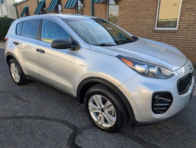 2019 Kia Sportage LX - Photo 1 - Knoxville, TN 37919
