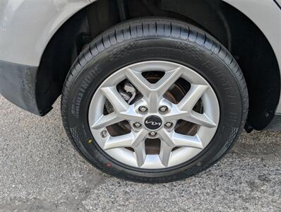 2022 Kia Soul LX   - Photo 6 - Knoxville, TN 37919