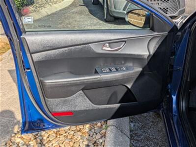 2020 Kia Forte LXS   - Photo 7 - Knoxville, TN 37919