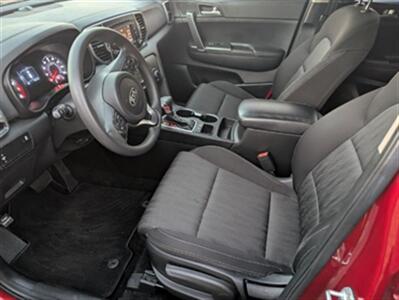 2017 Kia Sportage LX - Photo 8 - Knoxville, TN 37919