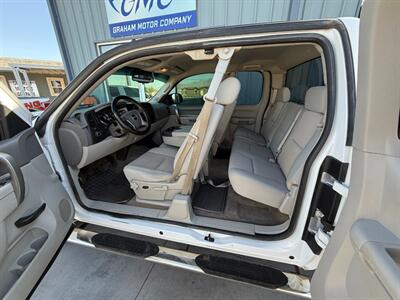 2013 GMC Sierra 1500 SLE   - Photo 12 - Safford, AZ 85546
