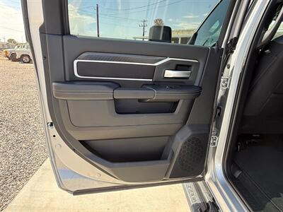 2026 RAM 2500 Night Edition Crew Cab 4x4 - Photo 16 - Safford, AZ 85546
