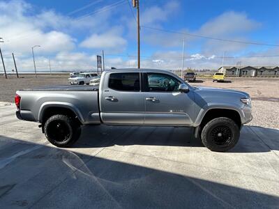 2019 Toyota Tacoma SR5 V6   - Photo 6 - Safford, AZ 85546