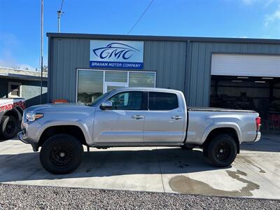 2019 Toyota Tacoma SR5 V6   - Photo 2 - Safford, AZ 85546