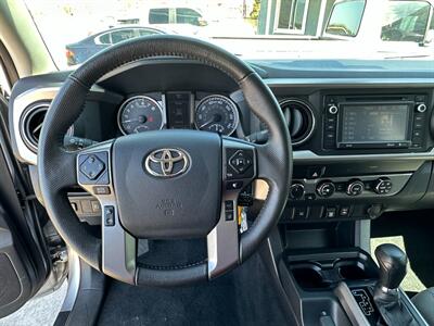 2019 Toyota Tacoma SR5 V6   - Photo 17 - Safford, AZ 85546