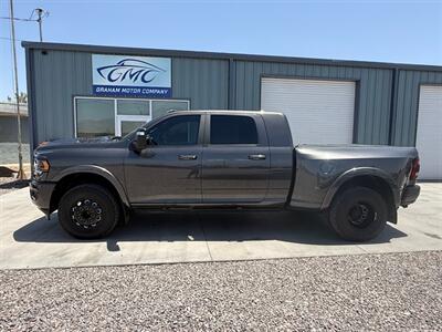 2024 RAM 3500 Limited Night Mega Cab 4x4 - Photo 4 - Safford, AZ 85546