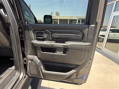 2024 RAM 3500 Limited Night Mega Cab 4x4 - Photo 20 - Safford, AZ 85546