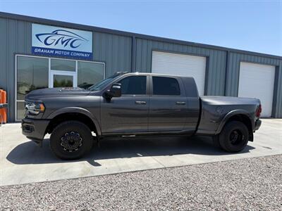 2024 RAM 3500 Limited Night Mega Cab 4x4 - Photo 3 - Safford, AZ 85546