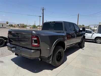 2024 RAM 3500 Limited Night Mega Cab 4x4 - Photo 8 - Safford, AZ 85546
