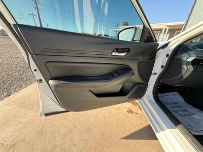 2024 Nissan Altima 2.5 SV - Photo 9 - Safford, AZ 85546