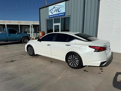 2024 Nissan Altima 2.5 SV - Photo 4 - Safford, AZ 85546