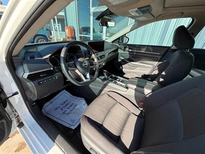 2024 Nissan Altima 2.5 SV - Photo 10 - Safford, AZ 85546
