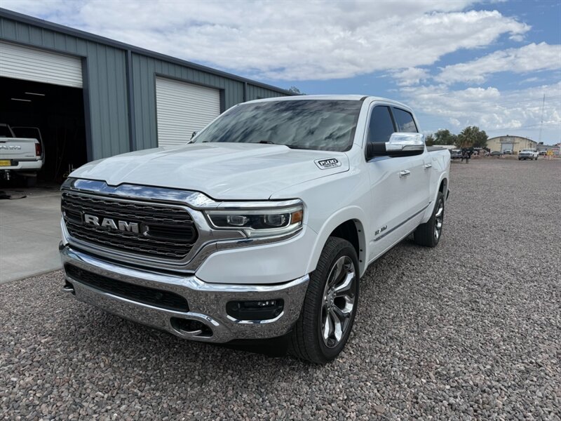 2019 RAM 1500 Limited  Limited Crew Cab 4x4 - Photo 1 - Safford, AZ 85546