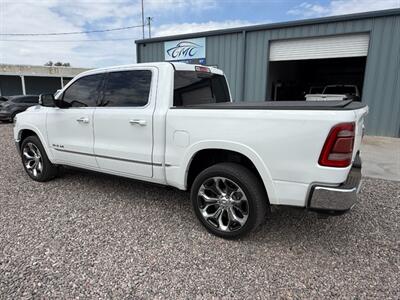 2019 RAM 1500 Limited  Limited Crew Cab 4x4 - Photo 4 - Safford, AZ 85546