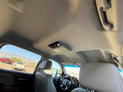 2015 GMC Sierra 3500 SLT  Sierra 3500 HD Crew Cab SLT Pickup 4D 6 1/2 ft - Photo 18 - Safford, AZ 85546