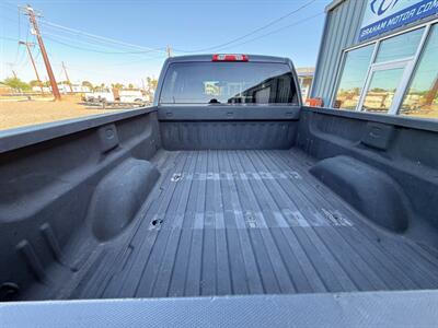 2015 GMC Sierra 3500 SLT  Sierra 3500 HD Crew Cab SLT Pickup 4D 6 1/2 ft - Photo 15 - Safford, AZ 85546