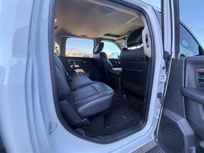 2018 RAM 1500 Laramie Crew Cab 4x4 - Photo 18 - Safford, AZ 85546