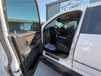 2018 RAM 1500 Laramie Crew Cab 4x4 - Photo 7 - Safford, AZ 85546