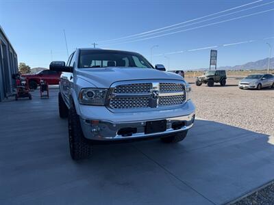 2018 RAM 1500 Laramie Crew Cab 4x4 - Photo 4 - Safford, AZ 85546