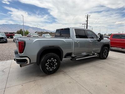 2024 GMC Sierra 2500 SLT Z31 Crew Cab Duramax 4x4 - Photo 9 - Safford, AZ 85546