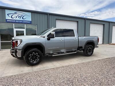 2024 GMC Sierra 2500 SLT Z31 Crew Cab Duramax 4x4 - Photo 4 - Safford, AZ 85546