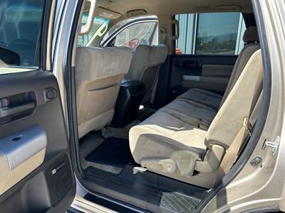 2008 Toyota Sequoia SR5   - Photo 12 - Safford, AZ 85546