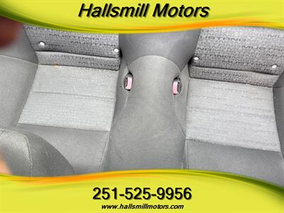2005 Ford Mustang V6 Deluxe   - Photo 20 - Prichard, AL 36610