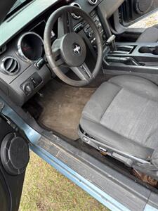 2005 Ford Mustang V6 Deluxe   - Photo 17 - Prichard, AL 36610