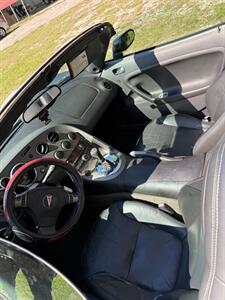 2007 Pontiac Solstice   - Photo 4 - Prichard, AL 36610