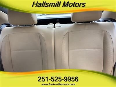 2015 Volkswagen Beetle 1.8T   - Photo 17 - Prichard, AL 36610