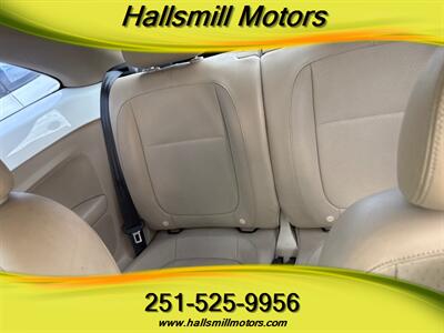 2015 Volkswagen Beetle 1.8T   - Photo 19 - Prichard, AL 36610