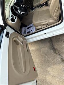 2015 Volkswagen Beetle 1.8T   - Photo 11 - Prichard, AL 36610