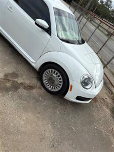 2015 Volkswagen Beetle 1.8T   - Photo 25 - Prichard, AL 36610