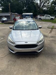 2016 Ford Focus SE   - Photo 4 - Prichard, AL 36610