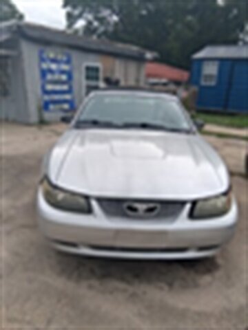 2003 Ford Mustang Deluxe Convertible RWD