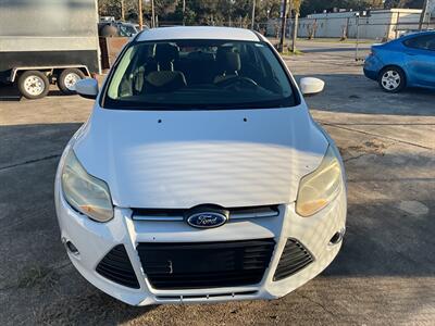 2012 Ford Focus SE   - Photo 3 - Prichard, AL 36610