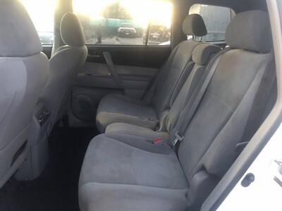 2013 Toyota Highlander   - Photo 10 - Ontario, CA 91762