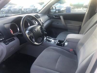 2013 Toyota Highlander   - Photo 8 - Ontario, CA 91762