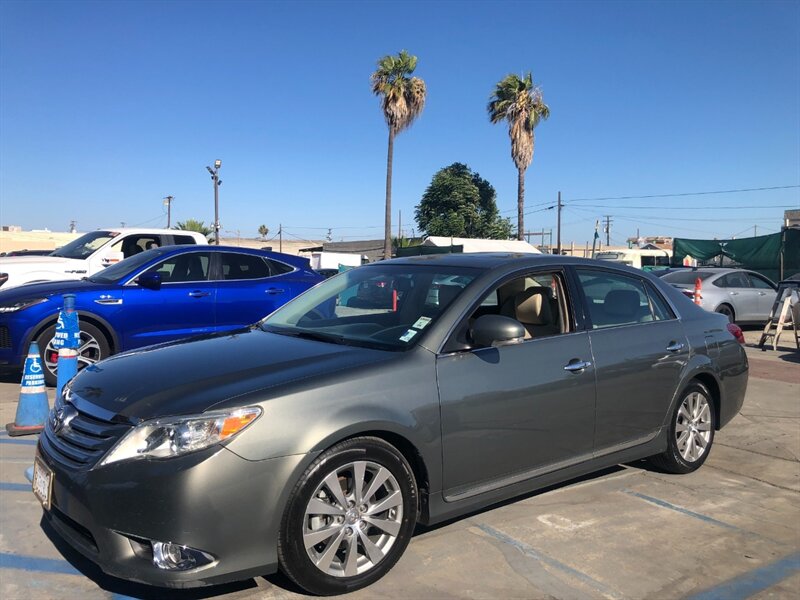 2012 Toyota Avalon LIMITED   - Photo 1 - Ontario, CA 91762