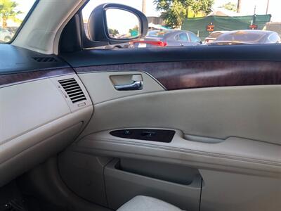 2012 Toyota Avalon LIMITED   - Photo 11 - Ontario, CA 91762