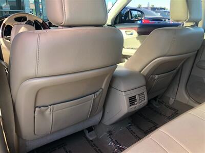 2012 Toyota Avalon LIMITED   - Photo 12 - Ontario, CA 91762