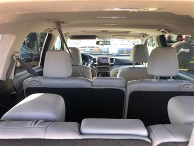 2017 Honda Pilot EX-L w/Navi   - Photo 9 - Ontario, CA 91762
