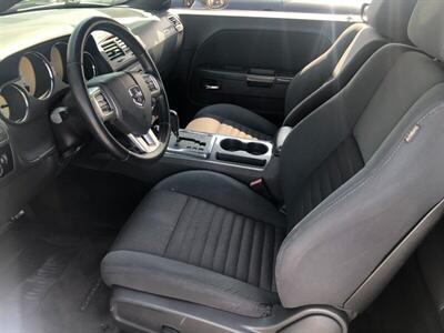 2011 Dodge Challenger SE   - Photo 8 - Ontario, CA 91762