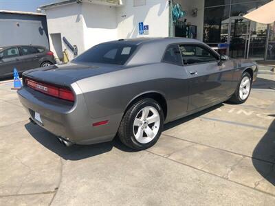 2011 Dodge Challenger SE   - Photo 4 - Ontario, CA 91762