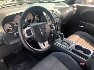 2011 Dodge Challenger SE   - Photo 7 - Ontario, CA 91762