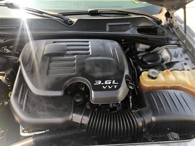 2011 Dodge Challenger SE   - Photo 10 - Ontario, CA 91762