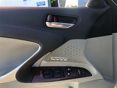2008 Lexus IS 250 SPORT PKG - Photo 11 - Ontario, CA 91762