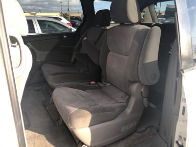 2007 Toyota Sienna CE 7-Passenger   - Photo 7 - Ontario, CA 91762