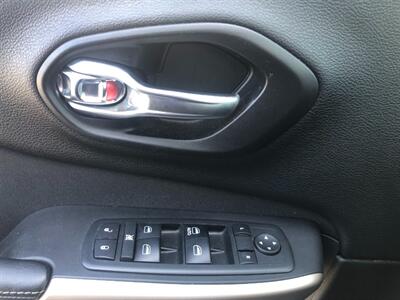 2018 Jeep Cherokee Latitude - Photo 9 - Ontario, CA 91762